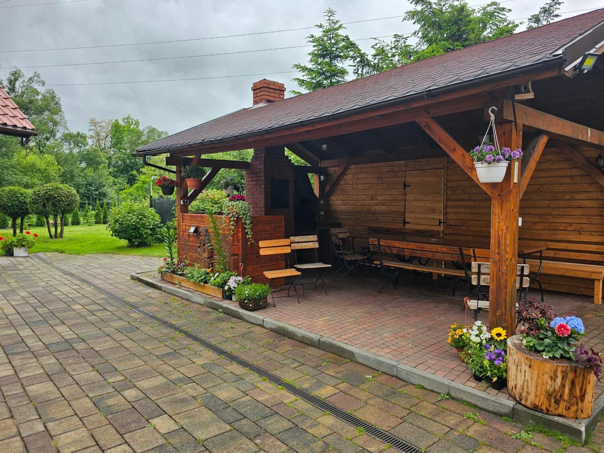 Dom Wypoczynkowy Beskidy Wegierska Gorka Exterior foto
